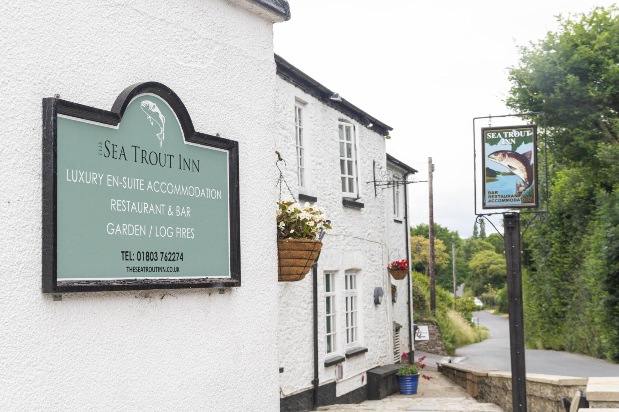 The Sea Trout Inn Totnes Exterior foto